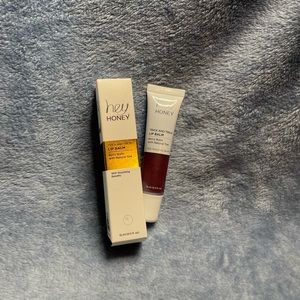 HEY HONEY - Trick and Treat Lip Balm - Berry